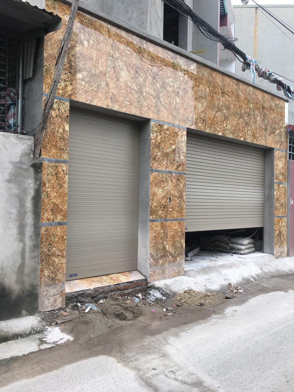 Cửa cuốn Gia Lâm