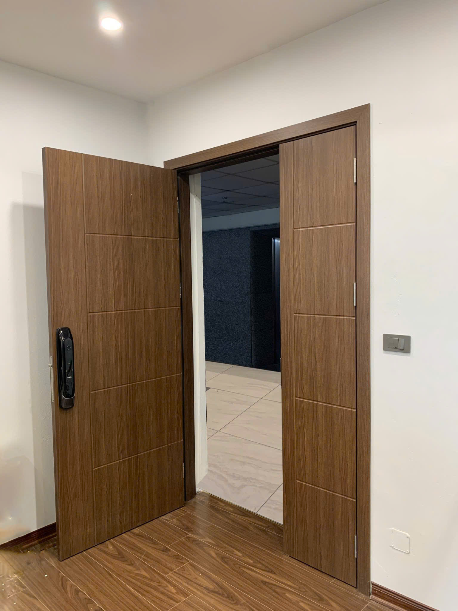 Cửa Composite phòng ngủ Hà Tĩnh