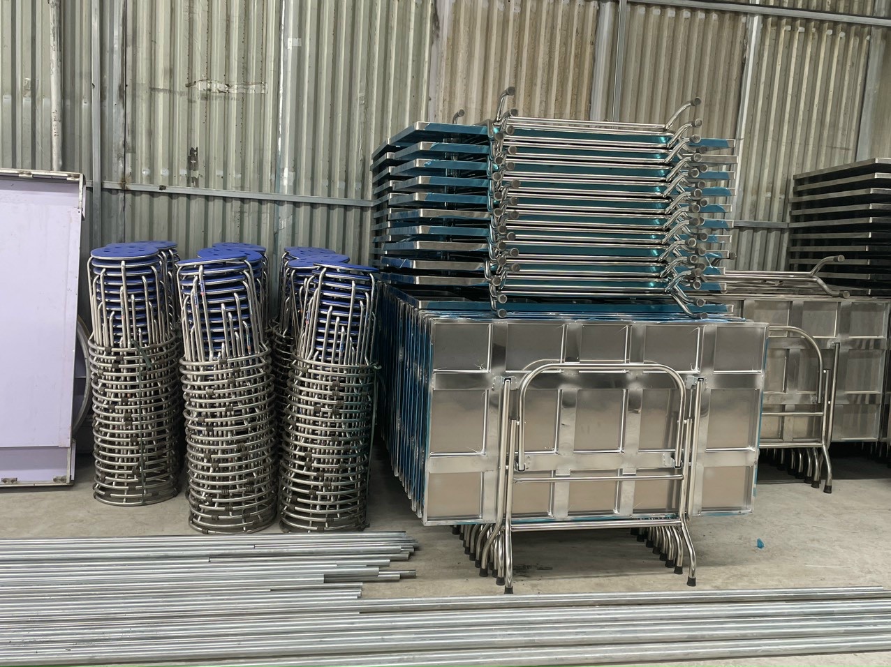 Bàn ghế inox Hưng Yên