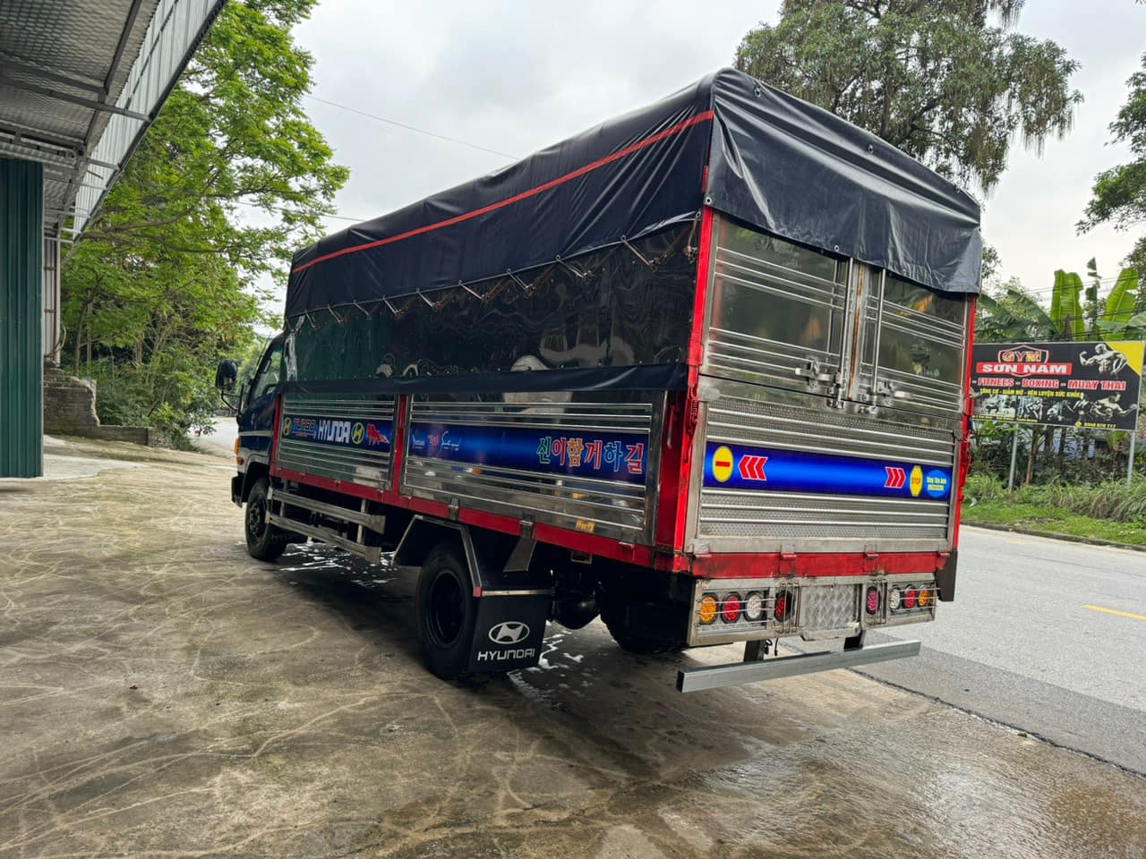 Thuê xe tải chở hàng Gia Lâm 3